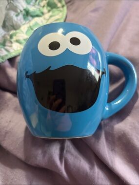 Sesame Street Cookie Monster Coffee Mug - "Nom Nom" 2023 Bioworld NEW